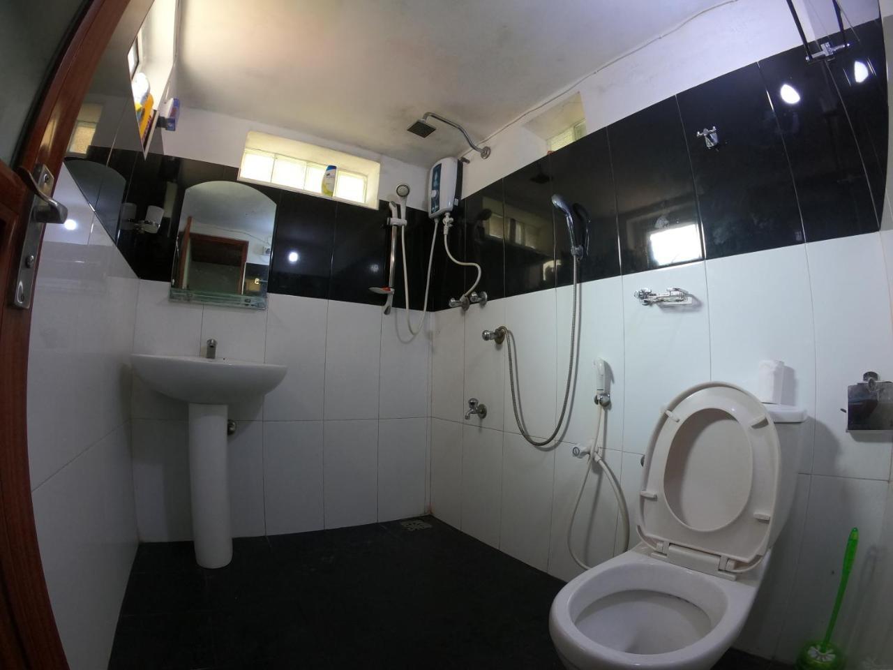 Shrinith'S Place - Dodanduwa Hikkaduwa Exteriér fotografie